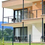 Apartmanovy Dom Krivan Bešeňová