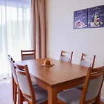 Apartmanovy Dom Krivan 아파트호텔