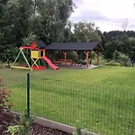 Apartmanovy Dom Krivan 아파트호텔 Bešeňová