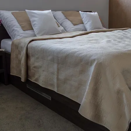 Aparthotel Apartmanovy Dom Krivan 3*