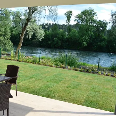 Apart Otel Apartmanovy Dom Krivan