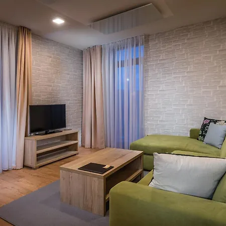 Apartmanovy Dom Krivan Apart Otel Bešeňová