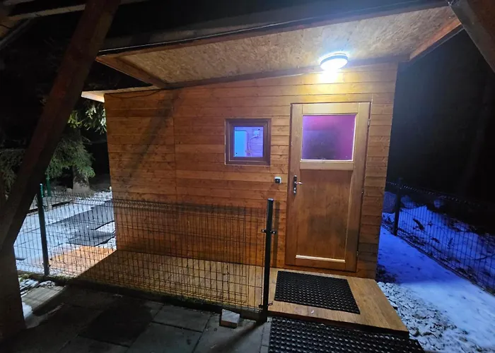 アパートホテル Apartmanovy Dom Krivan 3*