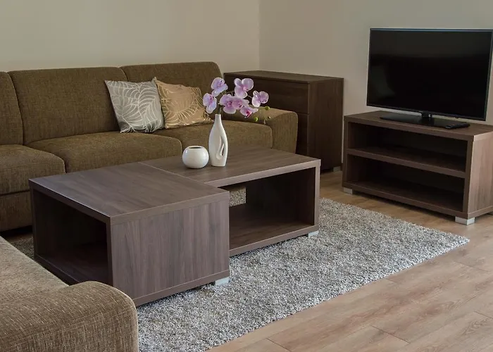 Apartmanovy Dom Krivan アパートホテル Bešeňová