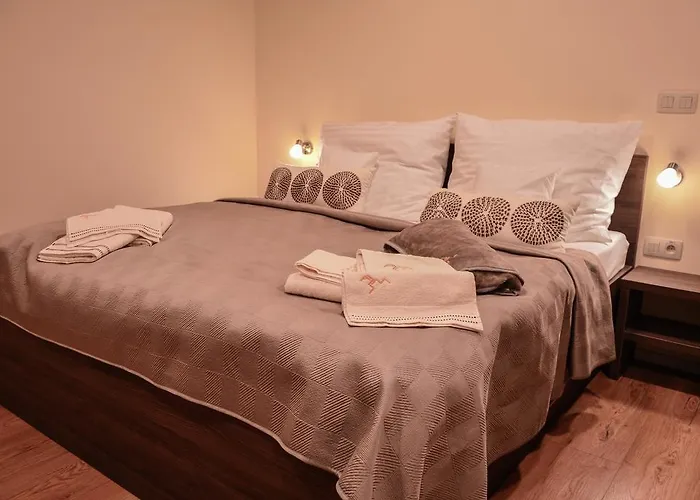 Apartmanovy Dom Krivan Bešeňová