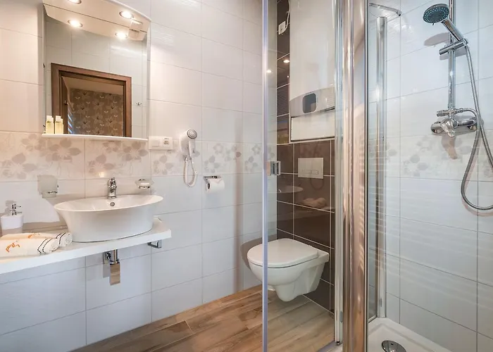Apartmanovy Dom Krivan アパートホテル Bešeňová