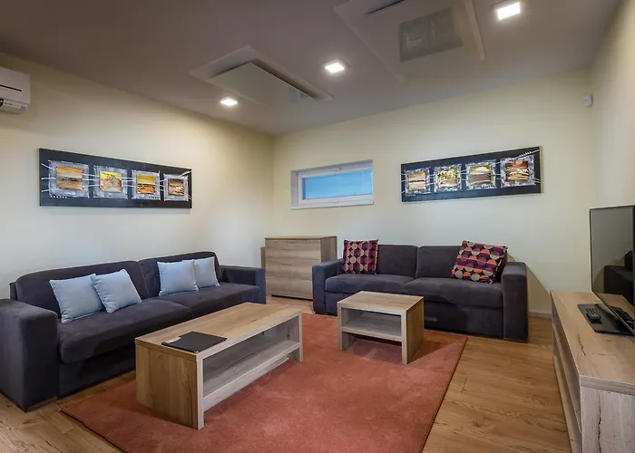 Apartmanovy Dom Krivan